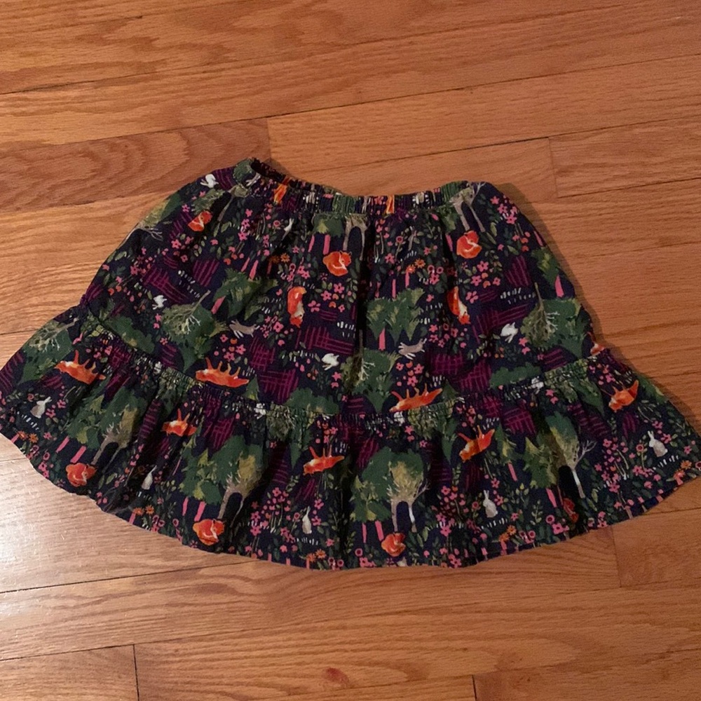 Lands end woodland nature  corduroy skirt . Size L 6x- 7